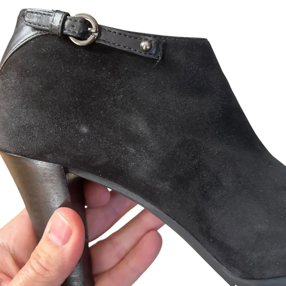 Aquatalia Suede & Leathe Ankle Booties Size 5.5